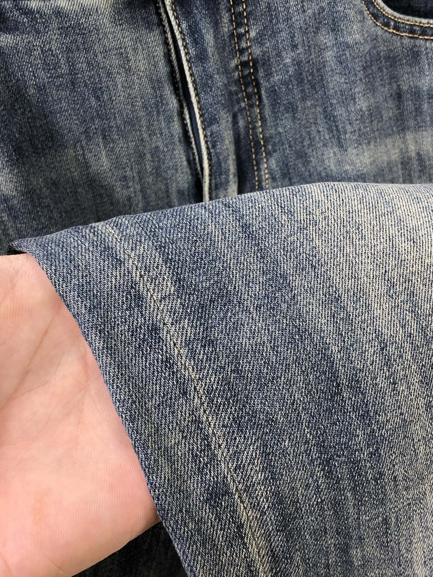 Balmain Men's 2025 Spring/Summer Jeans - Washed Denim, Soft & Comfortable 7 i1747218529826 9186 0 5