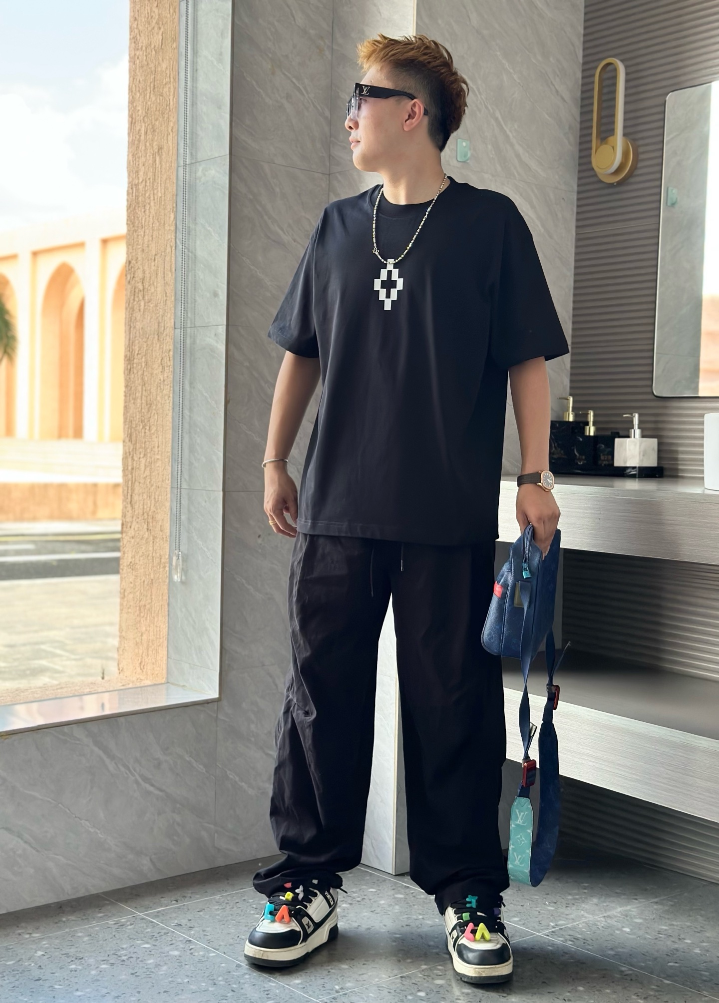 NO:467204,. MB.2025ss Snake Year New Year Spring and Summer Boutique Short-sleeved T-shirts Official website synchronization High-end quality Customized top-grade cotton fabrics, 1:1 made by top manufacturers, D4 fashion brand heavy craft logo design, soft and delicate touch, skin-friendly and comfortable to wear, versatile and casual, the upper body is very good, handsome, trendy men's essential products S-2XL.s wear 175/130,,T-shirt,tees,t-shirt,alexander wang19860909. MB.2025ss蛇年贺岁款春夏精品短袖T恤 官网同步 高端品质 定制顶级纯棉面料,顶级大厂1:1制作,d4时尚大牌重工艺logo设计,手感柔软细腻 穿着亲肤舒适 百搭休闲 上身非常赞 帅气 潮男必备品 尺码S-2XL.s穿175/130,,T-shirt,tees，t-shirt,alexander wang,Men's clothing