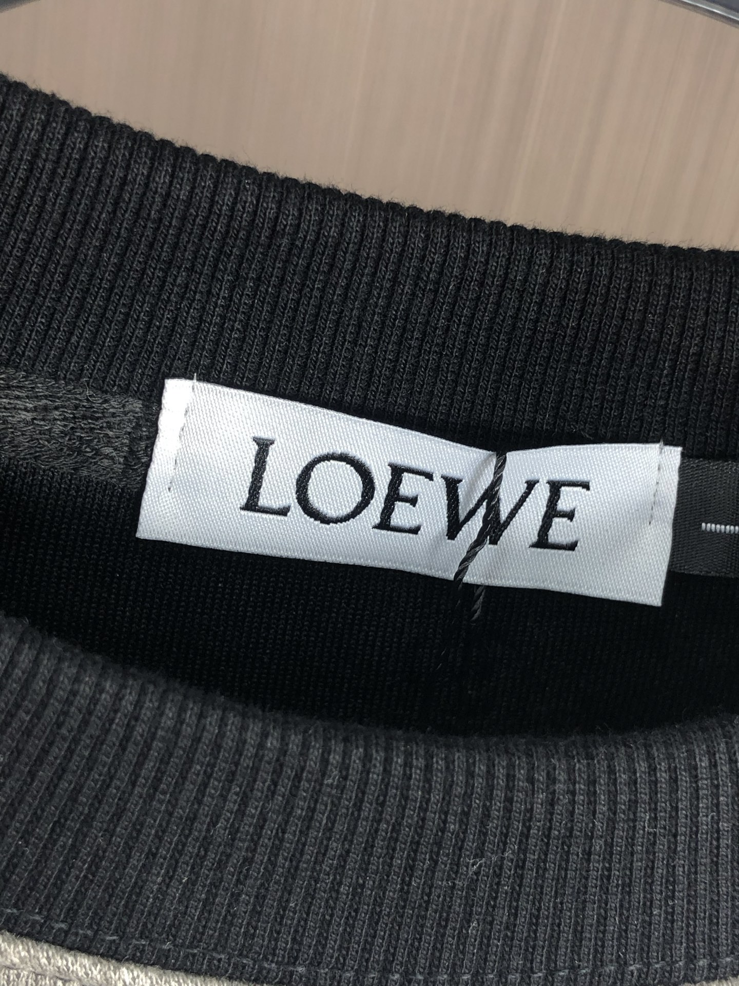 。罗意威。2025秋冬新款字母logo针织棉卫衣T恤 渠道精品！都市系列产物，奢华程度满分的字母logo