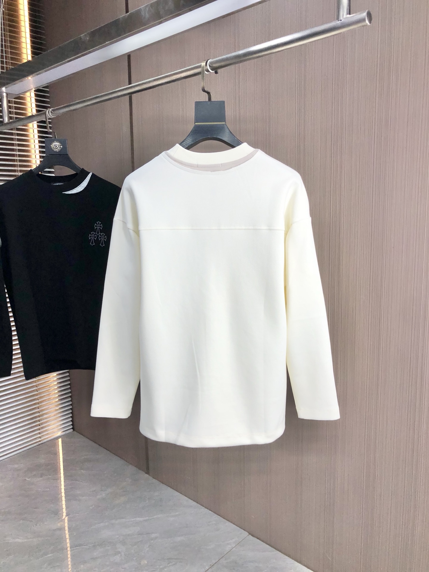 。克罗心。2025秋冬新款字母logo针织棉卫衣T恤 渠道精品！都市系列产物，奢华程度满分的字母logo