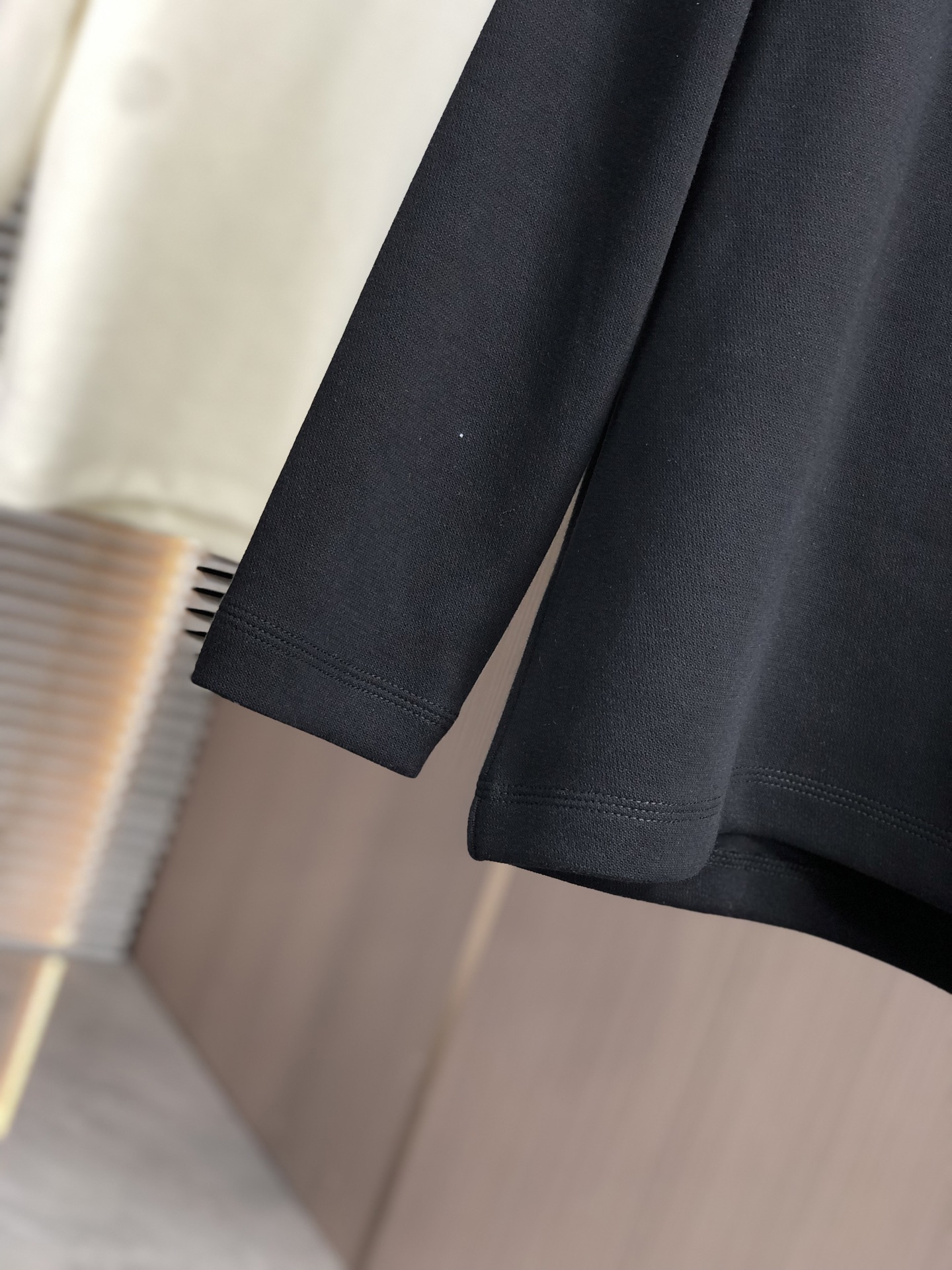 。克罗心 2025秋冬新款字母logo针织棉卫衣T恤 渠道精品！都市系列产物，奢华程度满分的字母logo