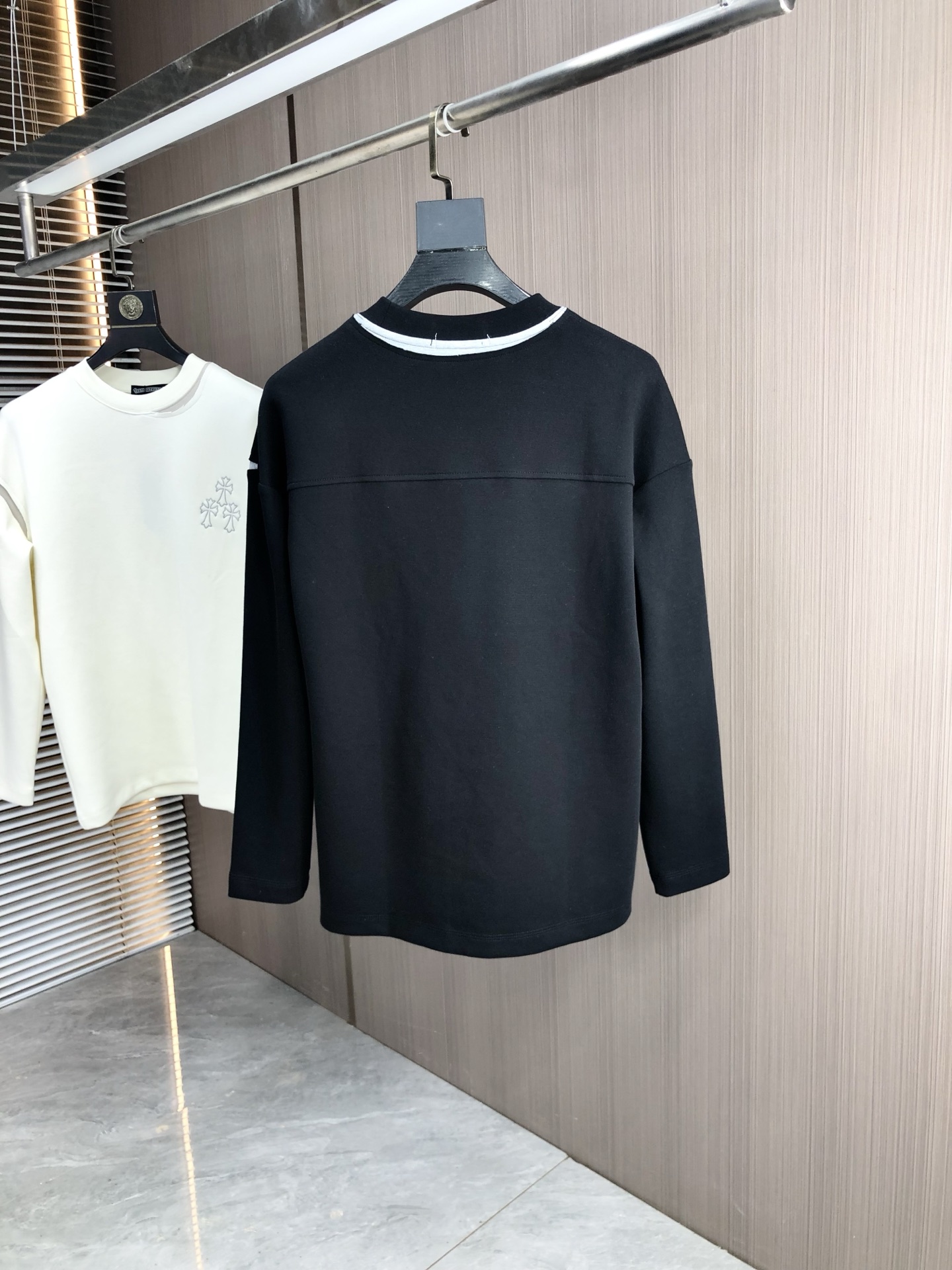 。克罗心 2025秋冬新款字母logo针织棉卫衣T恤 渠道精品！都市系列产物，奢华程度满分的字母logo