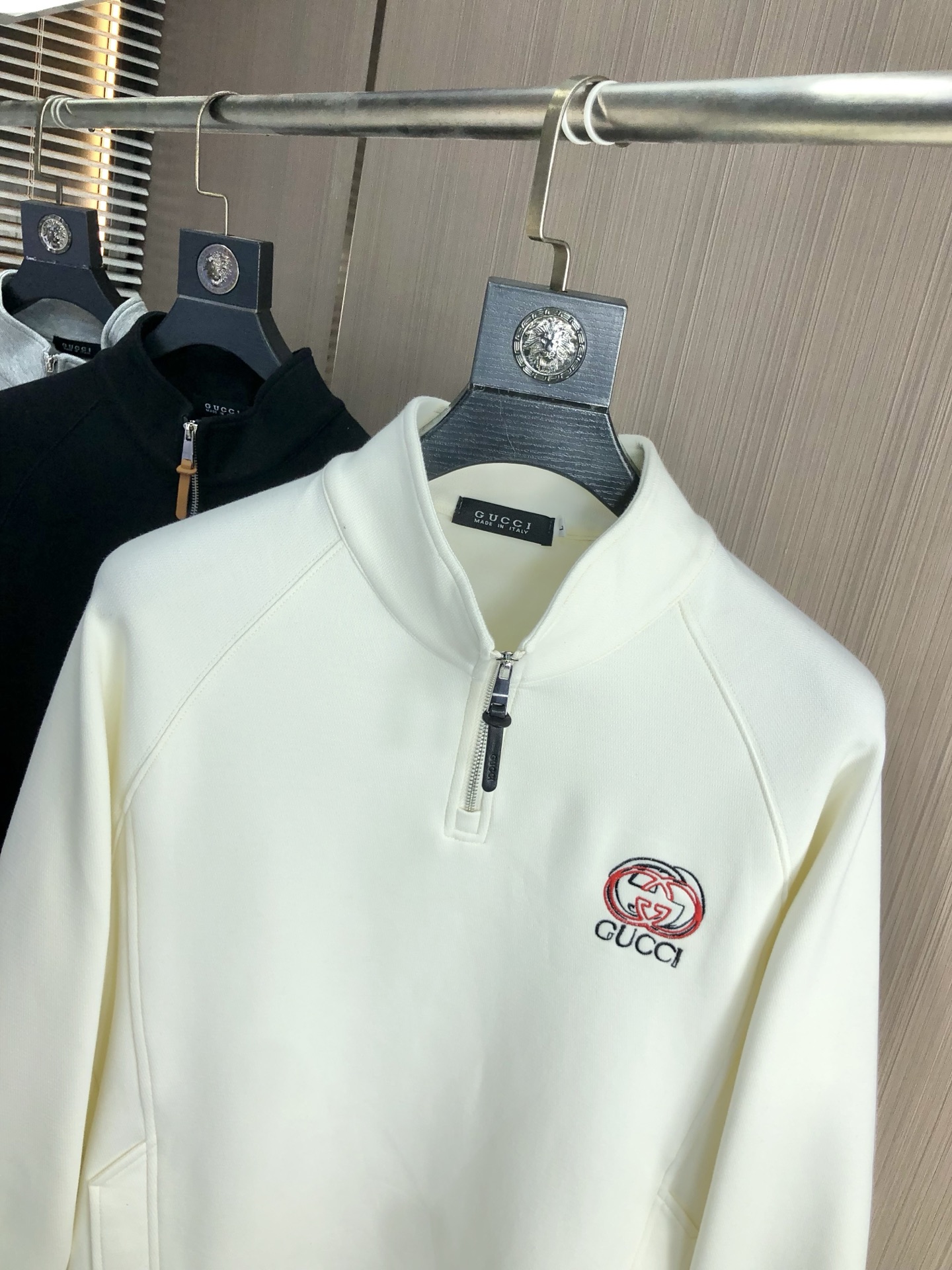 。Gucci。2025秋冬新款字母logo针织棉卫衣T恤 渠道精品！都市系列产物，奢华程度满分的字母lo