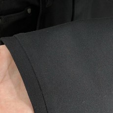 。Dior。2025秋冬高级时装感,超柔牛仔面料 , 浅色洗水牛仔裤。面料很特殊,超细精仿棉纱混纺,超柔 。Dior。2025秋冬高级时装感,超柔牛仔面料 , 浅色洗水牛仔裤。面料很特殊,超细精仿棉纱混纺,超柔