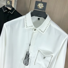 。克罗心。四季款时尚新品👔男士长袖衬衣 同步👍🏼采用高档顶级面料 绝不起球 舒适精致,上身效果极佳 。克罗心。四季款时尚新品👔男士长袖衬衣 同步👍🏼采用高档顶级面料 绝不起球 舒适精致,上身效果极佳