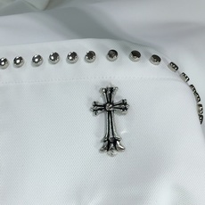 。克罗心。四季款时尚新品👔男士长袖衬衣 同步👍🏼采用高档顶级面料 绝不起球 舒适精致,上身效果极佳 。克罗心。四季款时尚新品👔男士长袖衬衣 同步👍🏼采用高档顶级面料 绝不起球 舒适精致,上身效果极佳