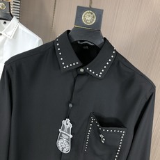 。克罗心。四季款时尚新品👔男士长袖衬衣 同步👍🏼采用高档顶级面料 绝不起球 舒适精致,上身效果极佳 。克罗心。四季款时尚新品👔男士长袖衬衣 同步👍🏼采用高档顶级面料 绝不起球 舒适精致,上身效果极佳