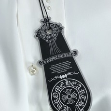 。克罗心。四季款时尚新品👔男士长袖衬衣 同步👍🏼采用高档顶级面料 绝不起球 舒适精致,上身效果极佳 。克罗心。四季款时尚新品👔男士长袖衬衣 同步👍🏼采用高档顶级面料 绝不起球 舒适精致,上身效果极佳
