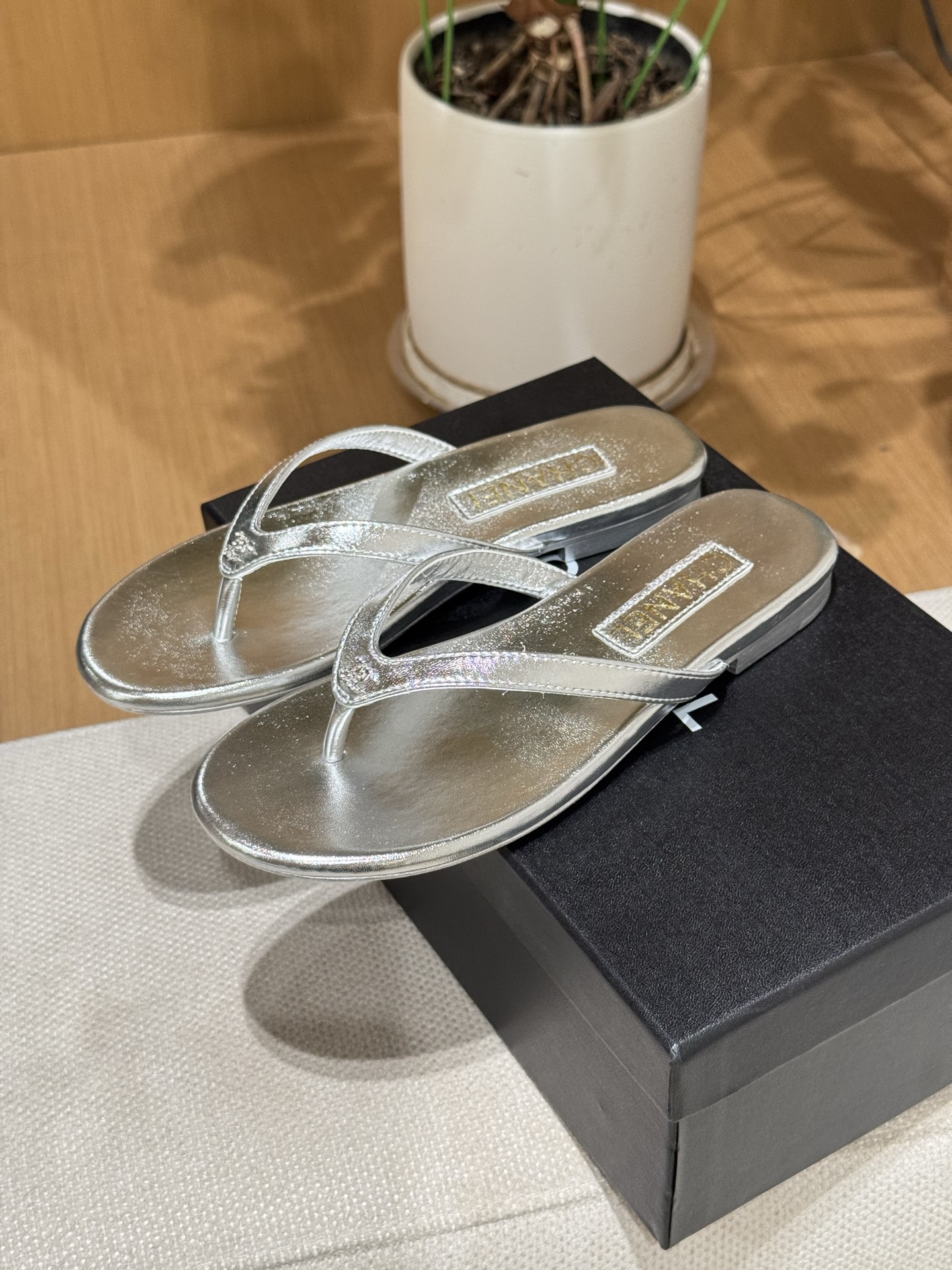 CHANEL Chanel 25s flip-flops modelos de auto-retención, fibras vegetales importados Parte inferior d