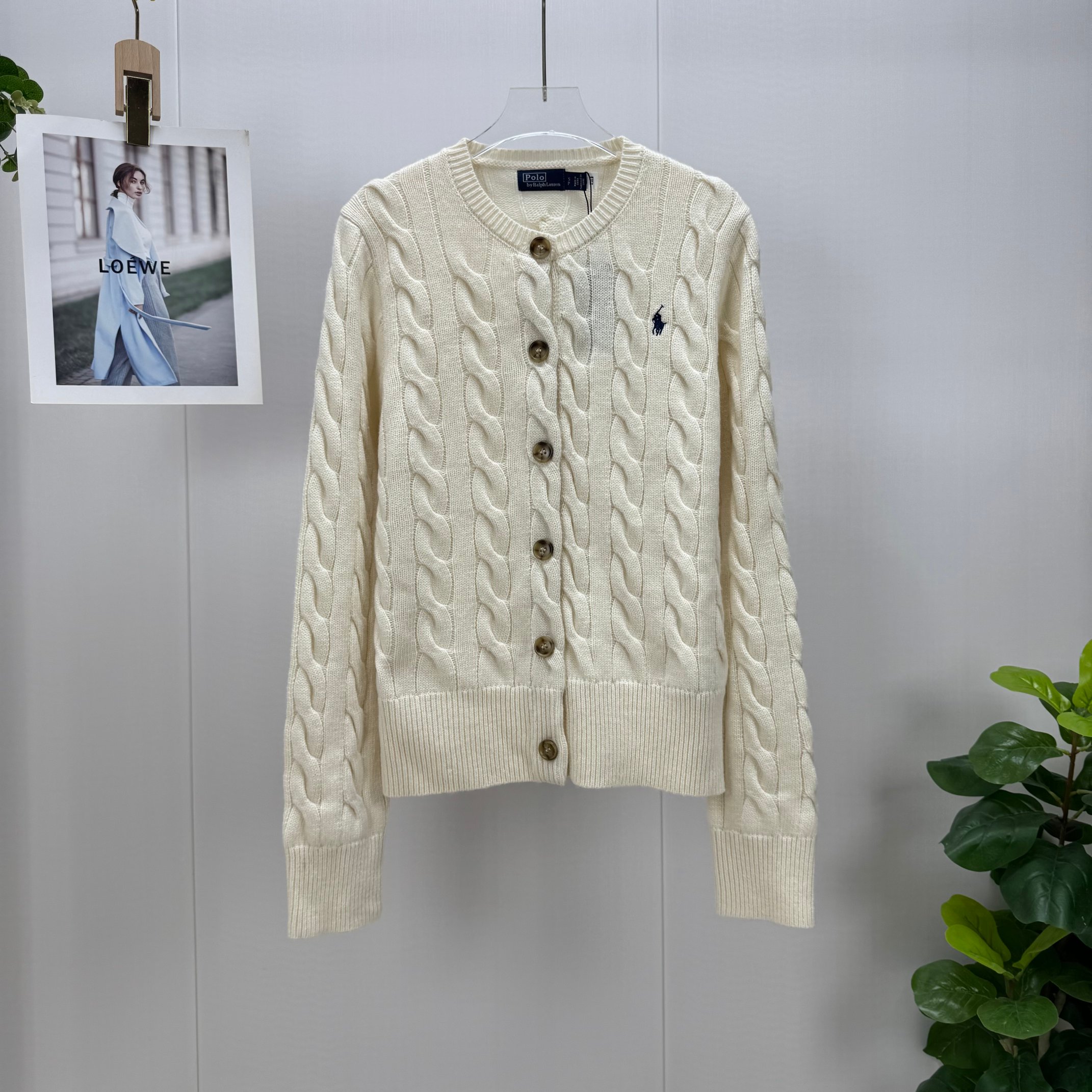 High-End Quality Women’s Suit with Zaraf Mall 25 New Twigs for Autumn and Winter – Almonds, S/M/L Sizes