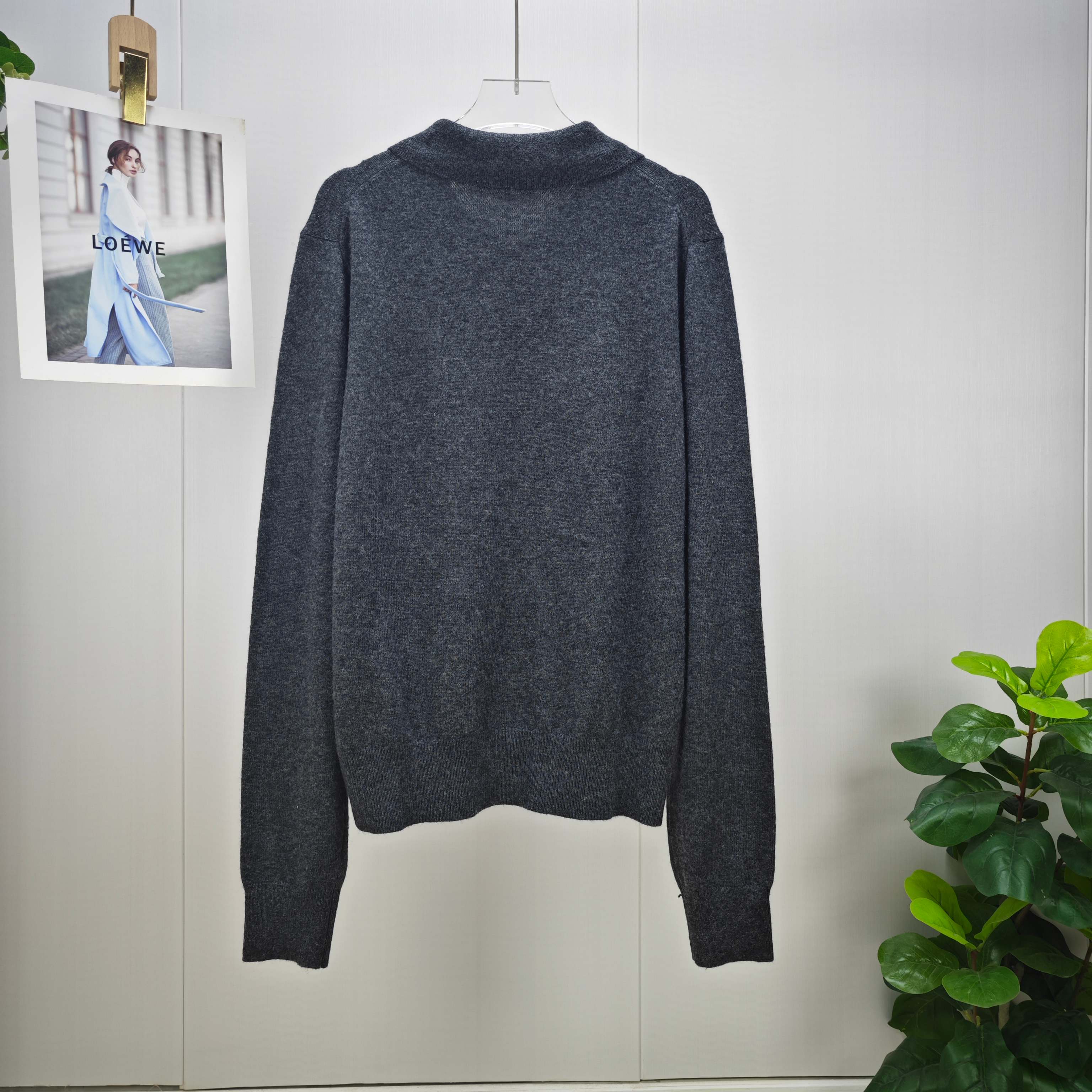 High-End Women’s Clothing: ACNE25 Heart-Weaving Wool Needles for Autumn Customization - 图片 2