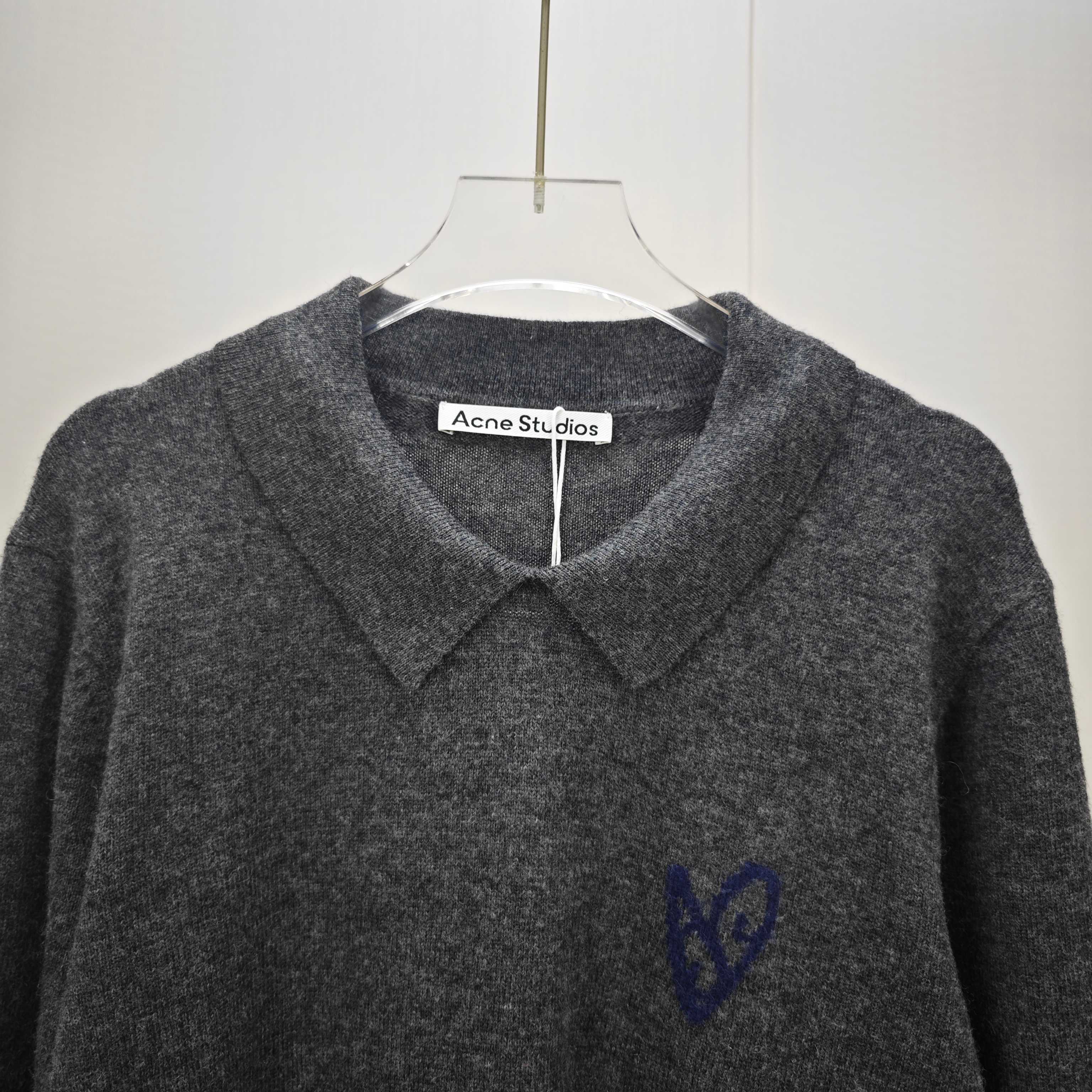 High-End Women’s Clothing: ACNE25 Heart-Weaving Wool Needles for Autumn Customization - 图片 3