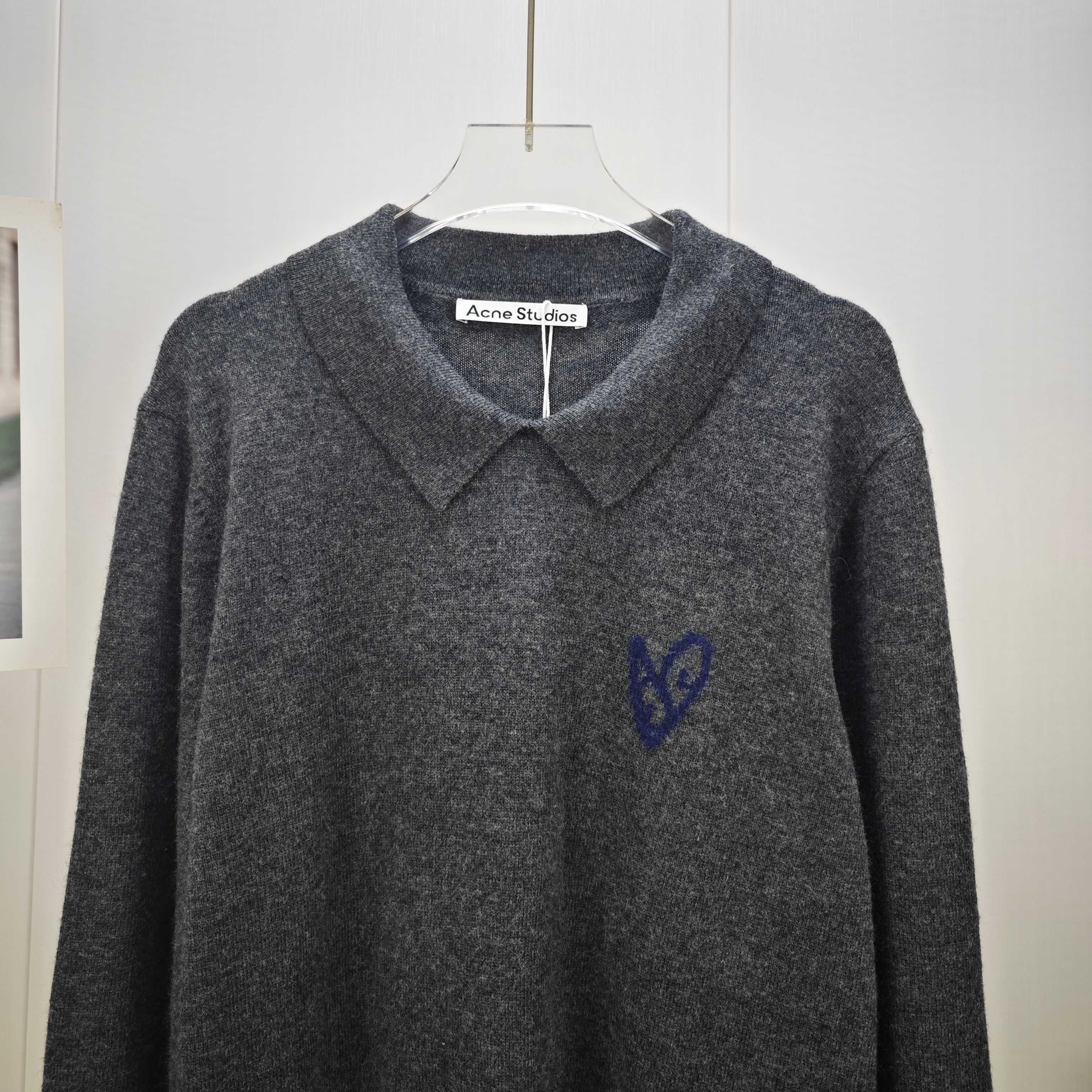 High-End Women’s Clothing: ACNE25 Heart-Weaving Wool Needles for Autumn Customization - 图片 5