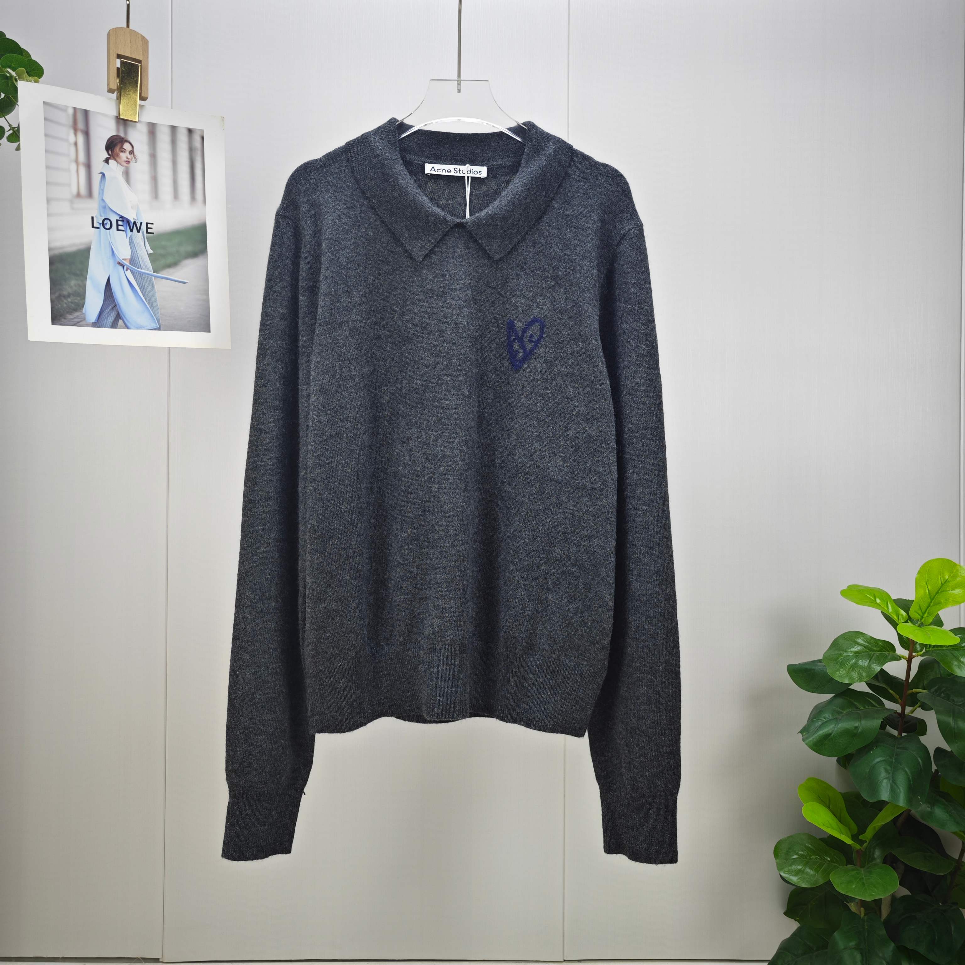 High-End Women’s Clothing: ACNE25 Heart-Weaving Wool Needles for Autumn Customization