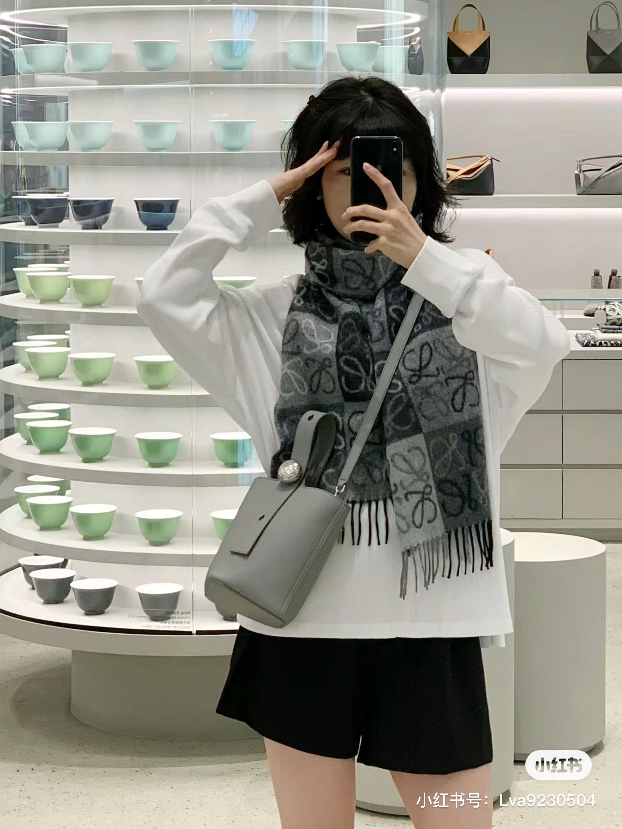 NO:342984,New bucket bag, wear-resistant and fabric-resistant, mainly for worry-free, new     Pebble Bucket bucket bag19860909新款水桶包 耐磨耐造 主打一个省心,新款    Pebble Buc,Bag