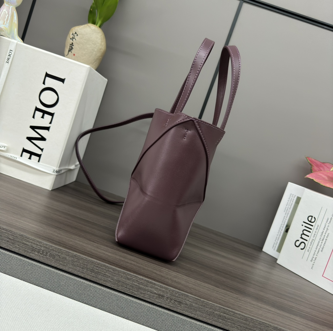 [Loewe Women