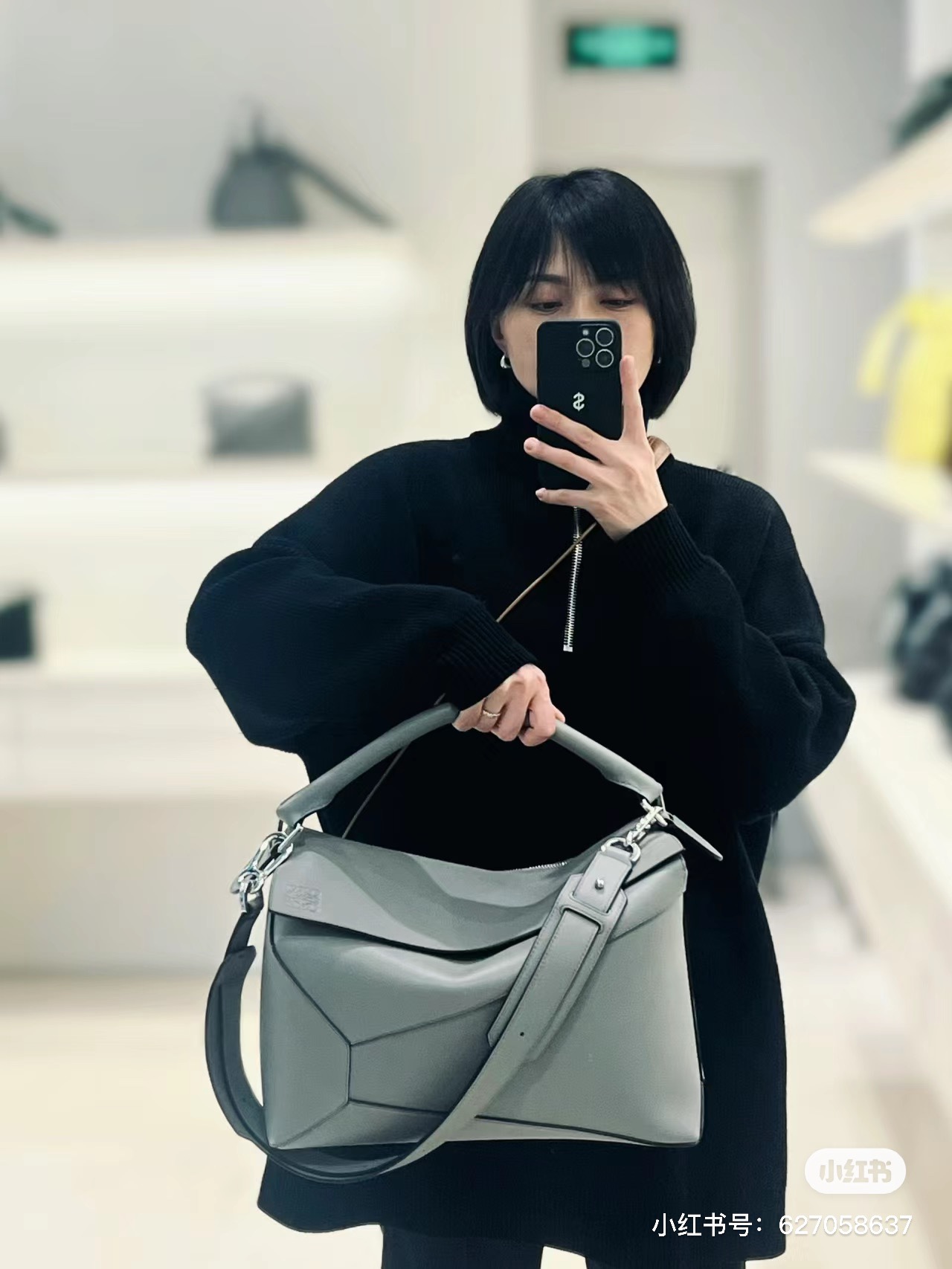 NO:192339,#官网官网#Large uzzle, new color (asphalt gray), men's puzzle medium size19860909#柜姐实拍#大号uzzle、新色（沥青灰）,男款puzzle中号 大号,Bag