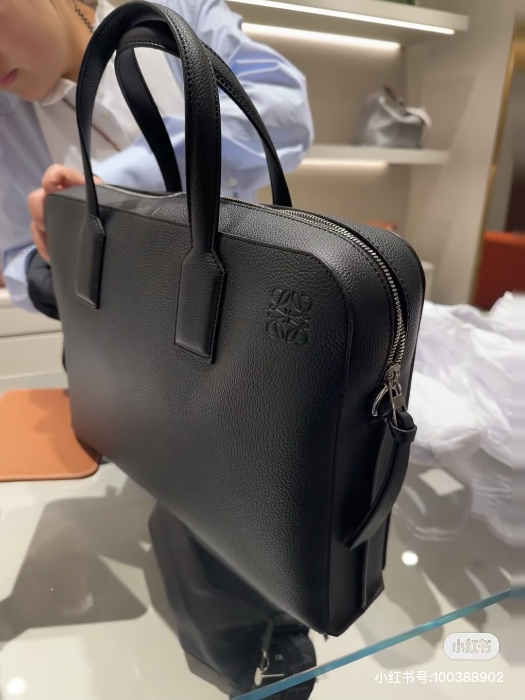 NO:343248,罗家新款公文包斜挎 单肩,新款    Goya公文包,loeweLuojia new briefcase crossbody, one shoulder, new model     Goya briefcase,,Bag