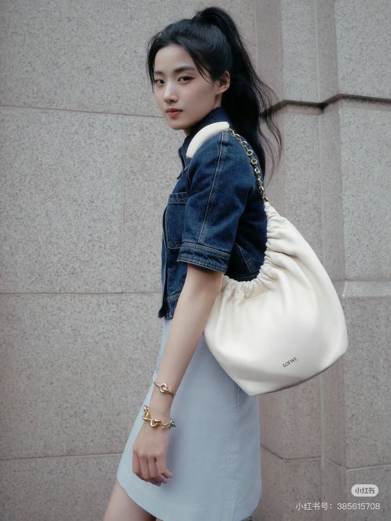 NO:342212,New Napa sheepskin Squeeze sea salt white casual and exquisite ~, new      sheepskin Squeeze handbag, sheepskin19860909新款 纳帕羊皮Squeeze 海盐白 随意又精致 ～,新款    羊皮Squeeze手袋,she,Bag