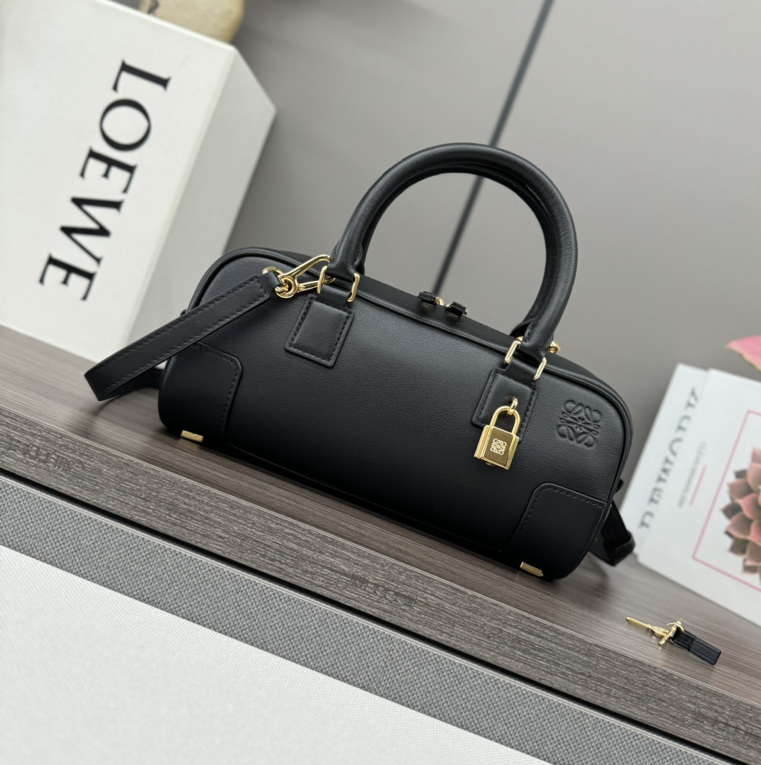 Loewe Bags Handbags Replicas Buy Special
 Cowhide Amazona Cropped