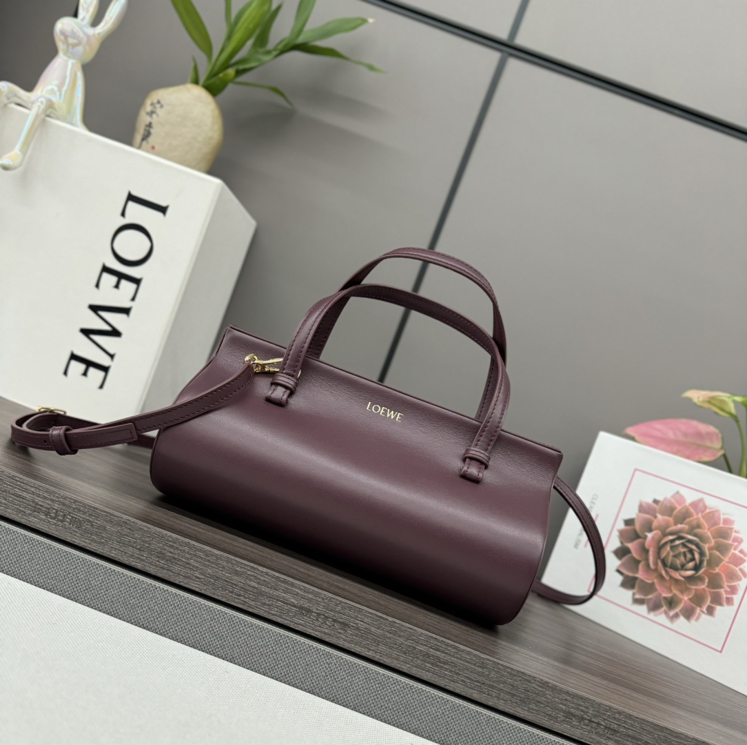 Loewe حقيبة حقيبة يد جلد البقر Vintage