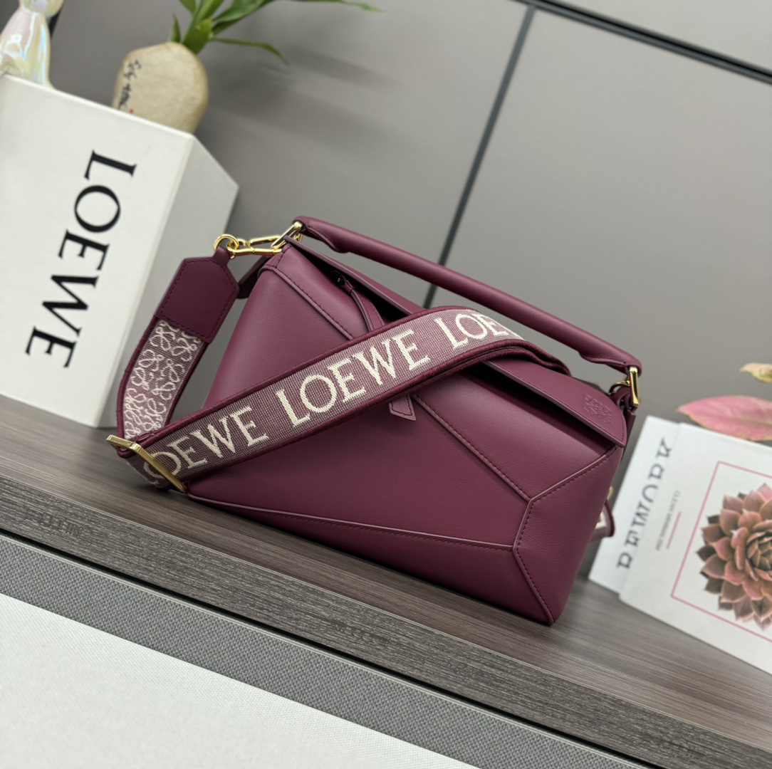 Loewe Puzzle Bags Handbags Shop the Best High Authentic Quality Replica
 Embroidery Canvas Cotton Cowhide