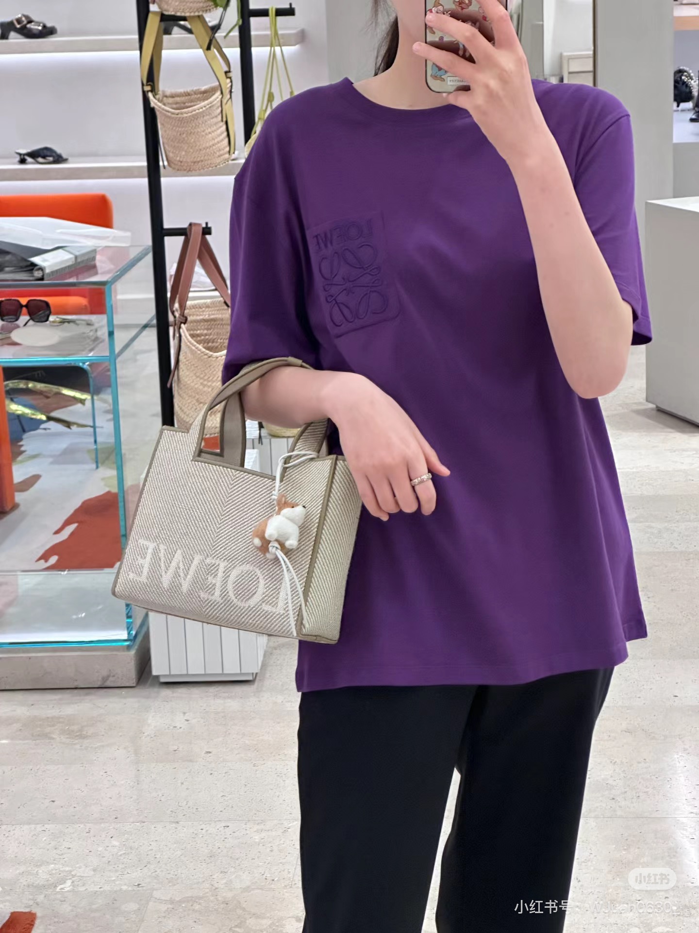 NO:193040,New light canvas tote bag, flax color is very pleasing to the eye, trendy when appearing, straw vegetable basket, espadrilles, totes19860909新款轻盈帆布 托特包 亚麻色很养眼 出场即潮流,草编菜篮子,espadrilles,totes,Bag