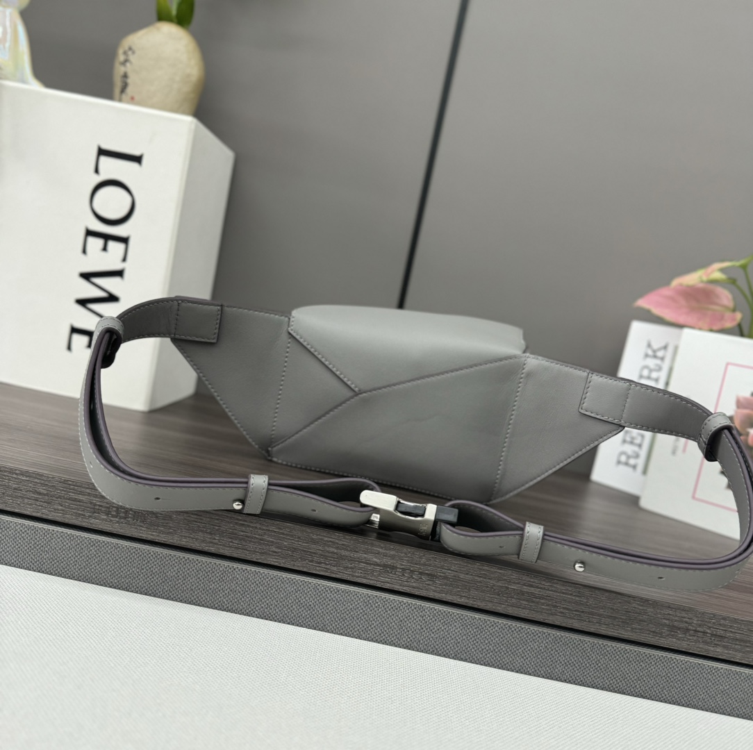 Loewe Puzzle Mini Leather Belt Bag Crossbody, Adjustable Strap, Gray 3 i1730218165 2562 7