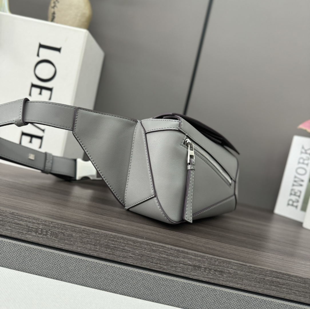 Loewe Puzzle Mini Leather Belt Bag Crossbody, Adjustable Strap, Gray 2 i1730218165 2755 6