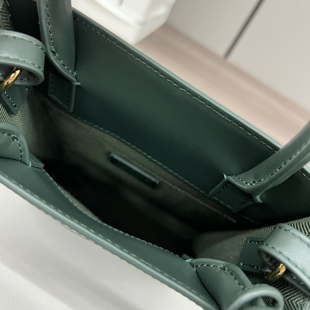 Bolso LOEWE Bolso sobre LOEWE — photo 9