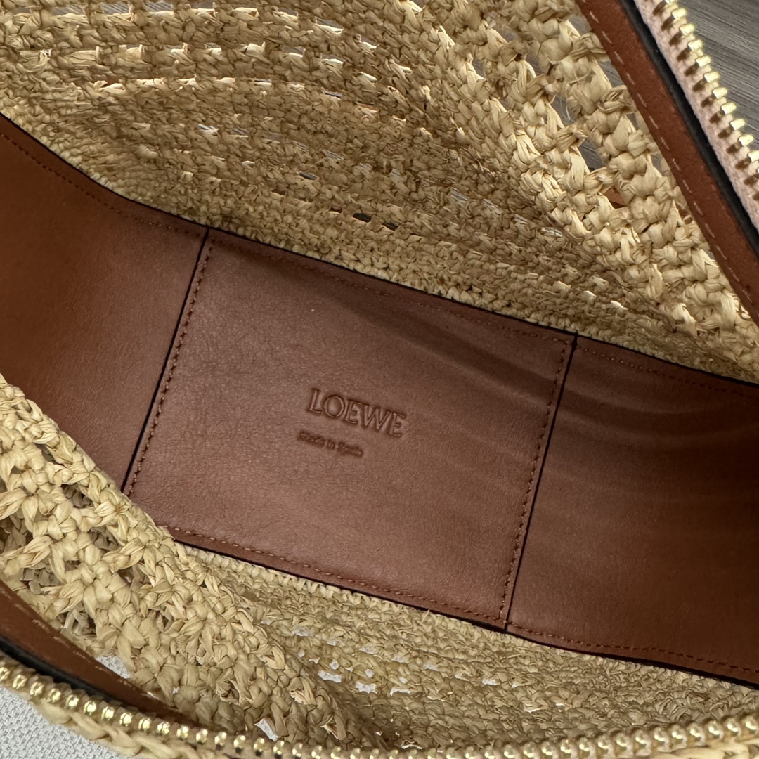 LOEWE Hammock Hobo 手袋包,loewe 9