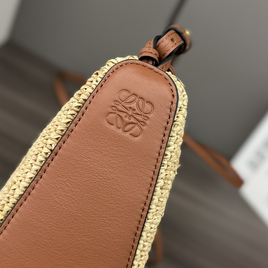 LOEWE Hammock Hobo 手袋包,loewe 6