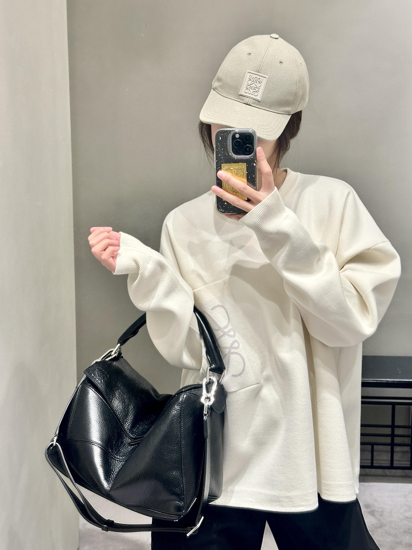 NO:192344,New geometric bags, both men and women, the texture of the real thing is really amazing. It's so cool, men's puzzle medium size large size19860909新款几何包 男女都驾驭 实物的质感真的绝绝子 太酷了,男款puzzle中号 大号,Bag