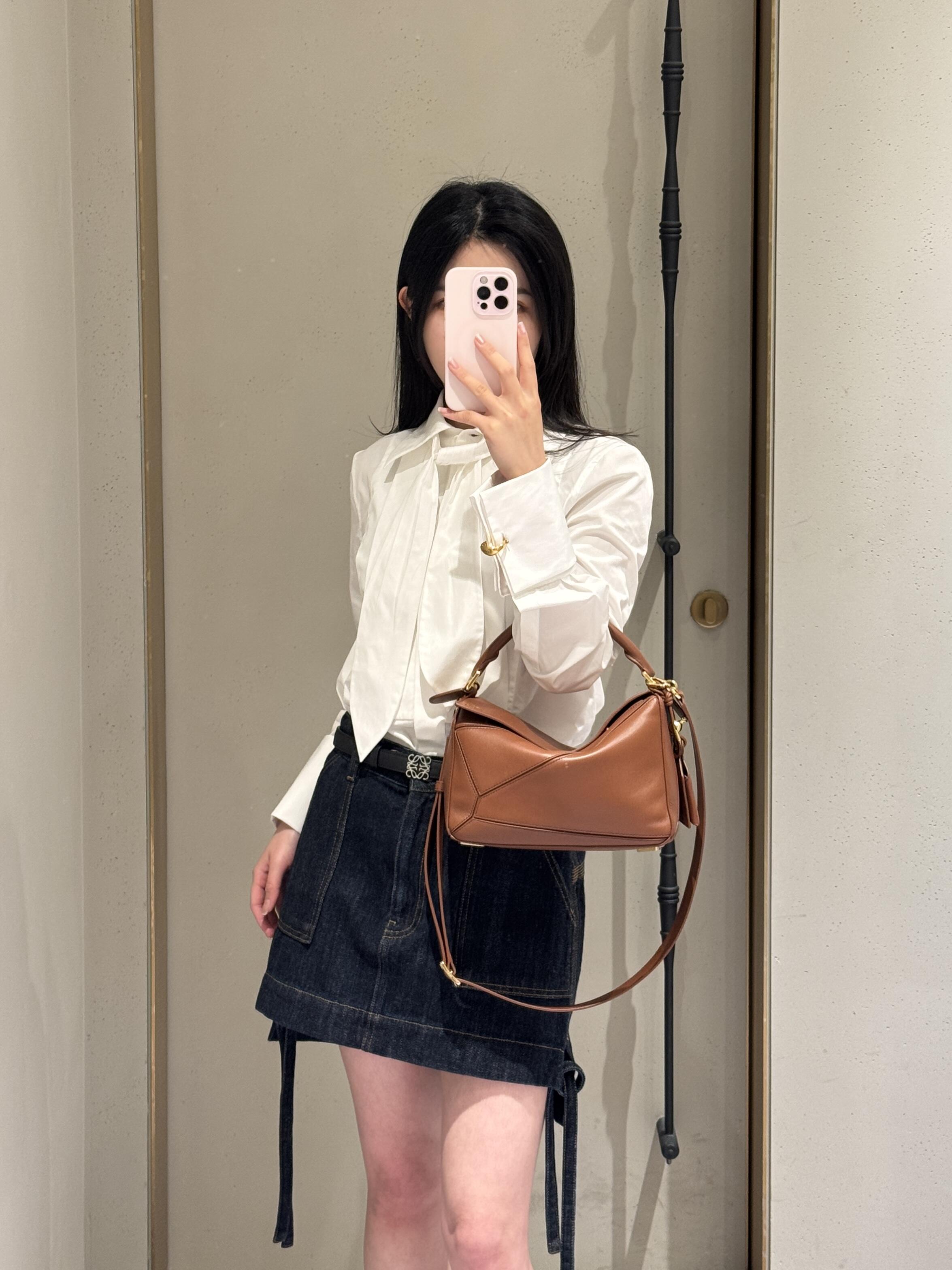 Puzzle Feather Light Nappa Leather Handbag Top Handle Bag 4 i1743440397345 7710 0 3