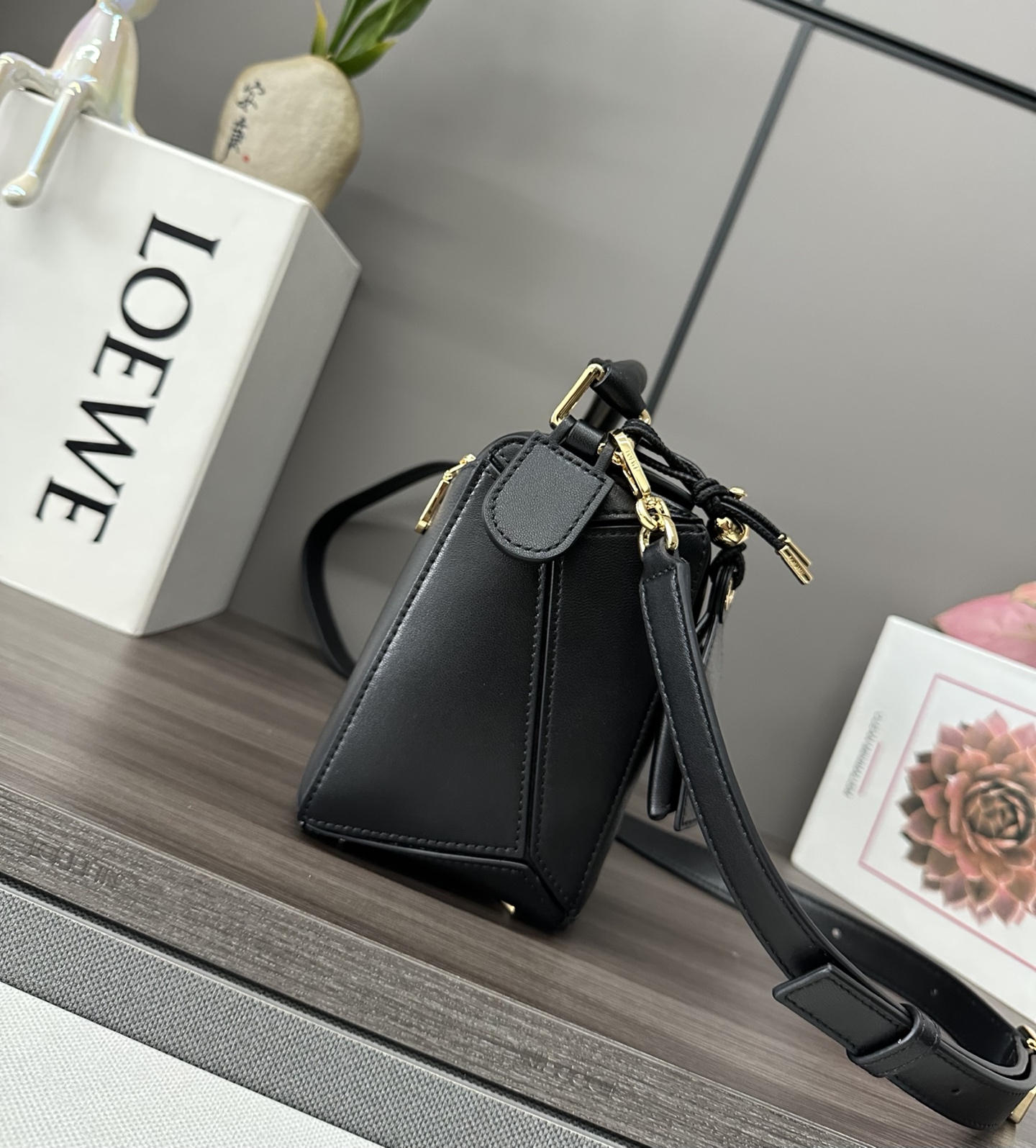 Loewe Puzzle Small Nappa Leather Featherlight Handbag, Black, 24 x 10.5 x 16.5 cm 3 i1743522120458 2319 0 1