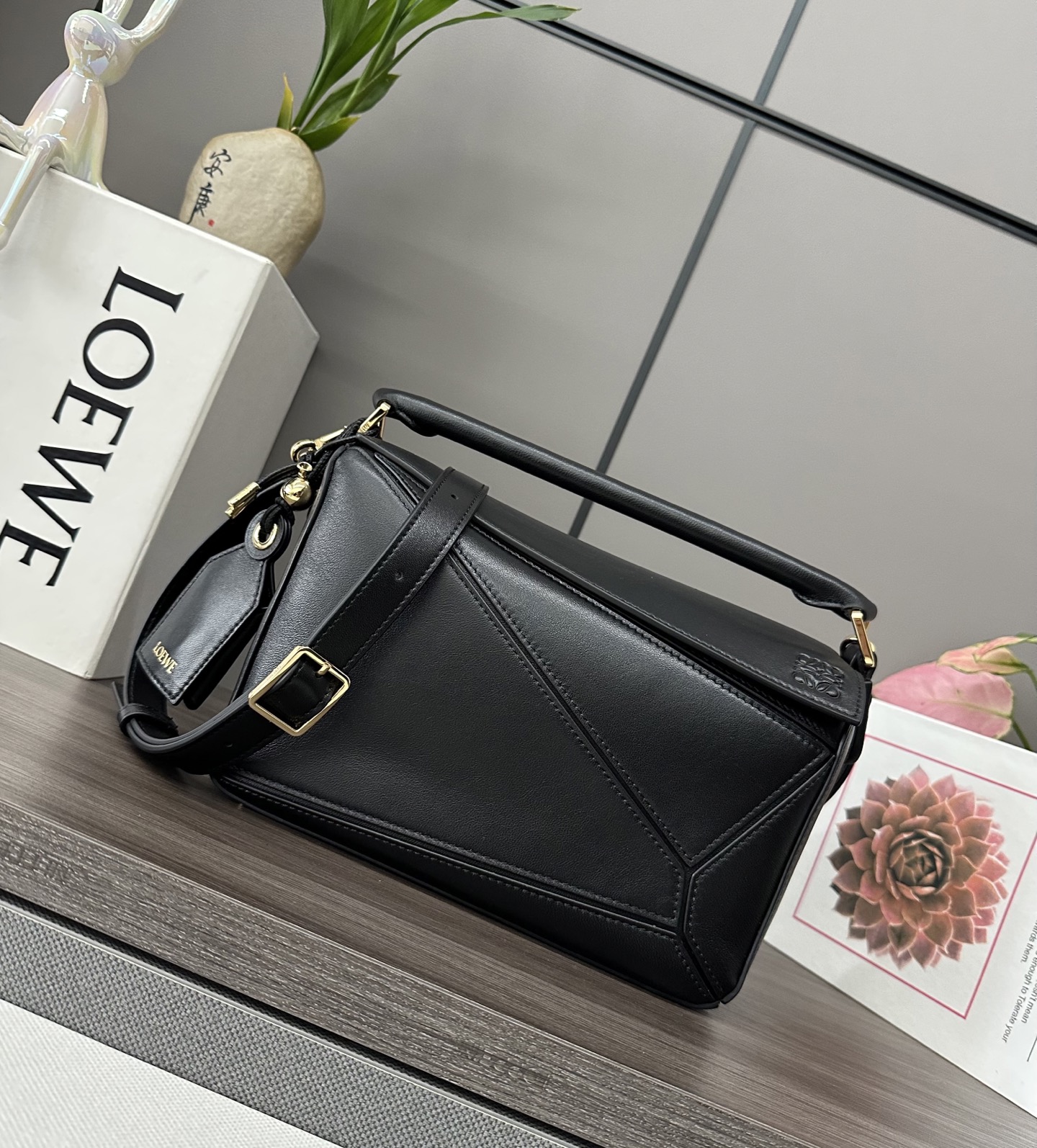 Loewe Puzzle Small Nappa Leather Featherlight Handbag, Black, 24 x 10.5 x 16.5 cm 2 i1743522124952 6856 0 0
