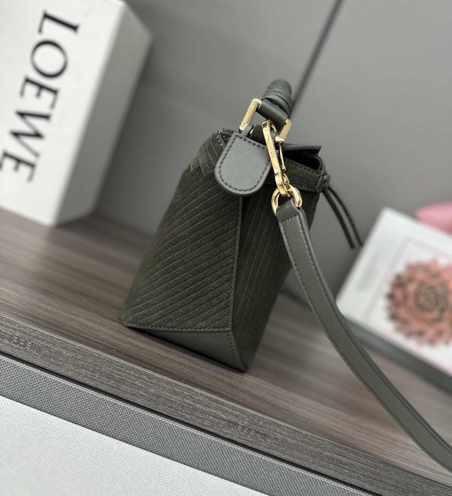 LOEWE Puzzle Edge 手提包包,loewe 2