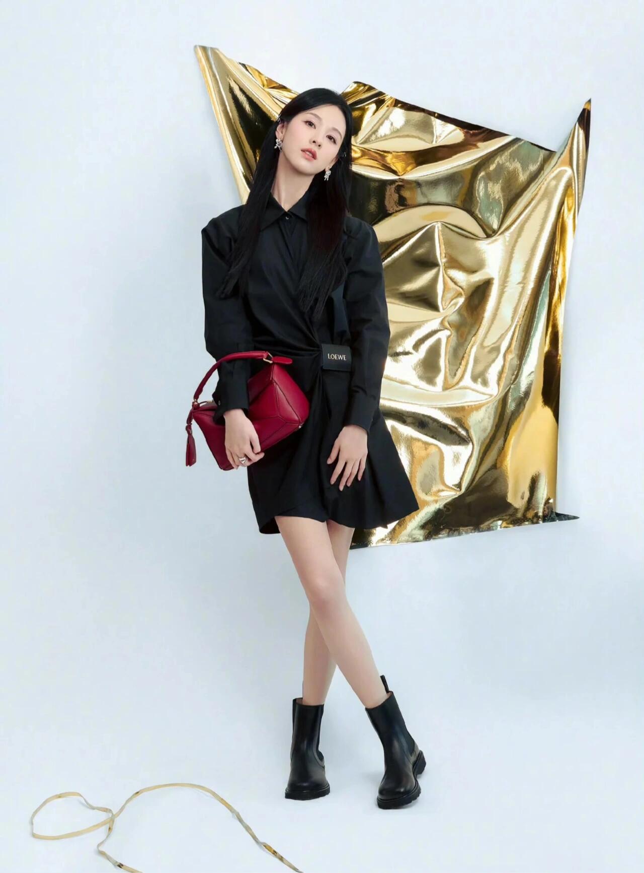 L家🌟新款🆕陈都灵 同款puzzle

	
