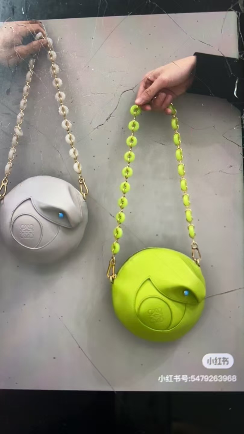 NO:193518,the arrival,19860909到货,,Bag