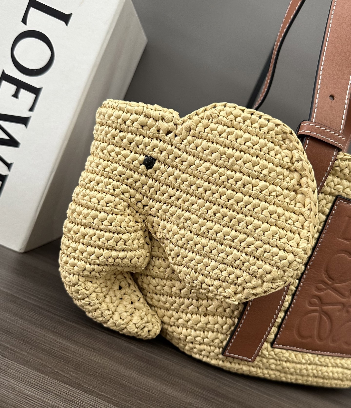 Loewe Raffia and Leather Elephant Basket Bag,Natural/Tan, 35*17*16 6 i1745133223265 8741 0 9