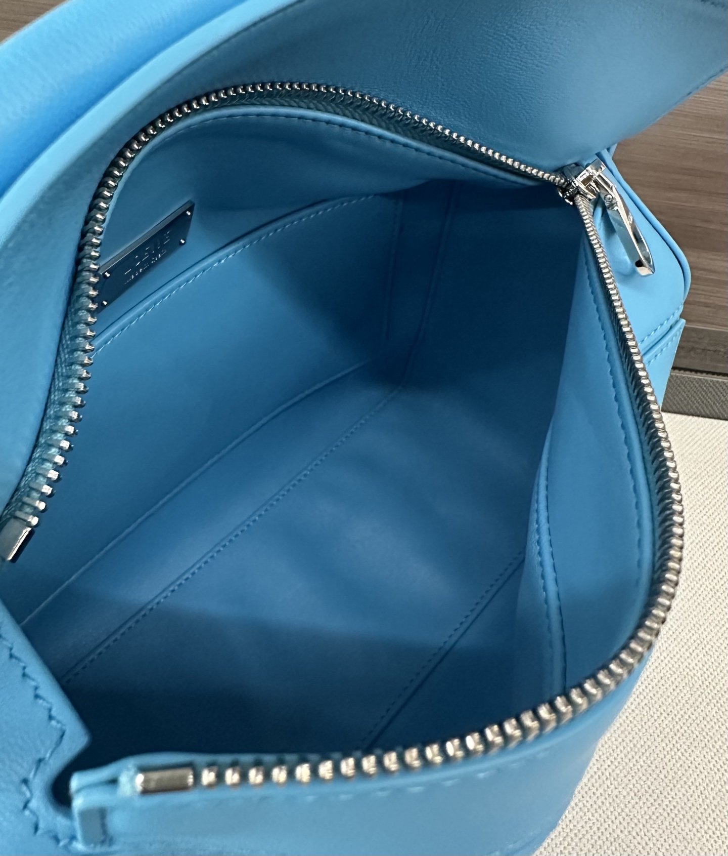 Loewe Puzzle Small Featherlight Nappa Leather Bag - Geometric Design, Sky Blue 9 i1745137744475 254 0 8