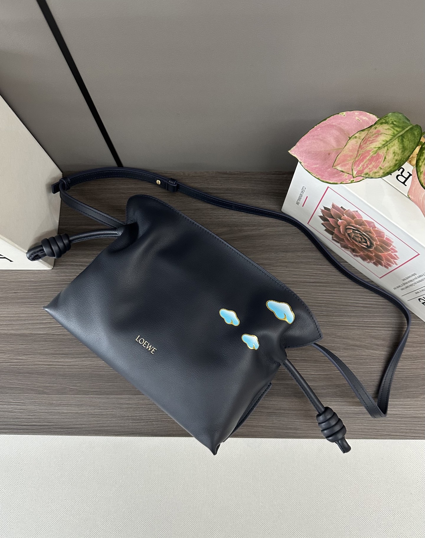 LOEWE Flamenco 手拿包钱包,包,loewe,手拿包 7