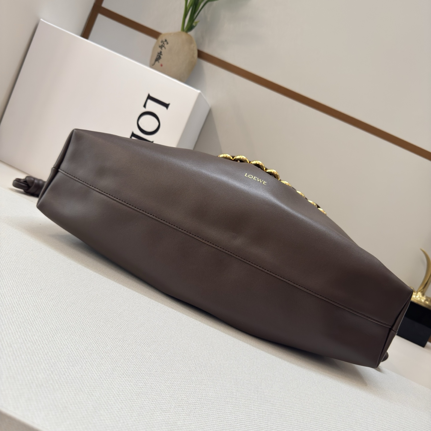 Loewe Style Brown Leather Crossbody Bag Bags Crossbody Bag detail image 4 from source 770710