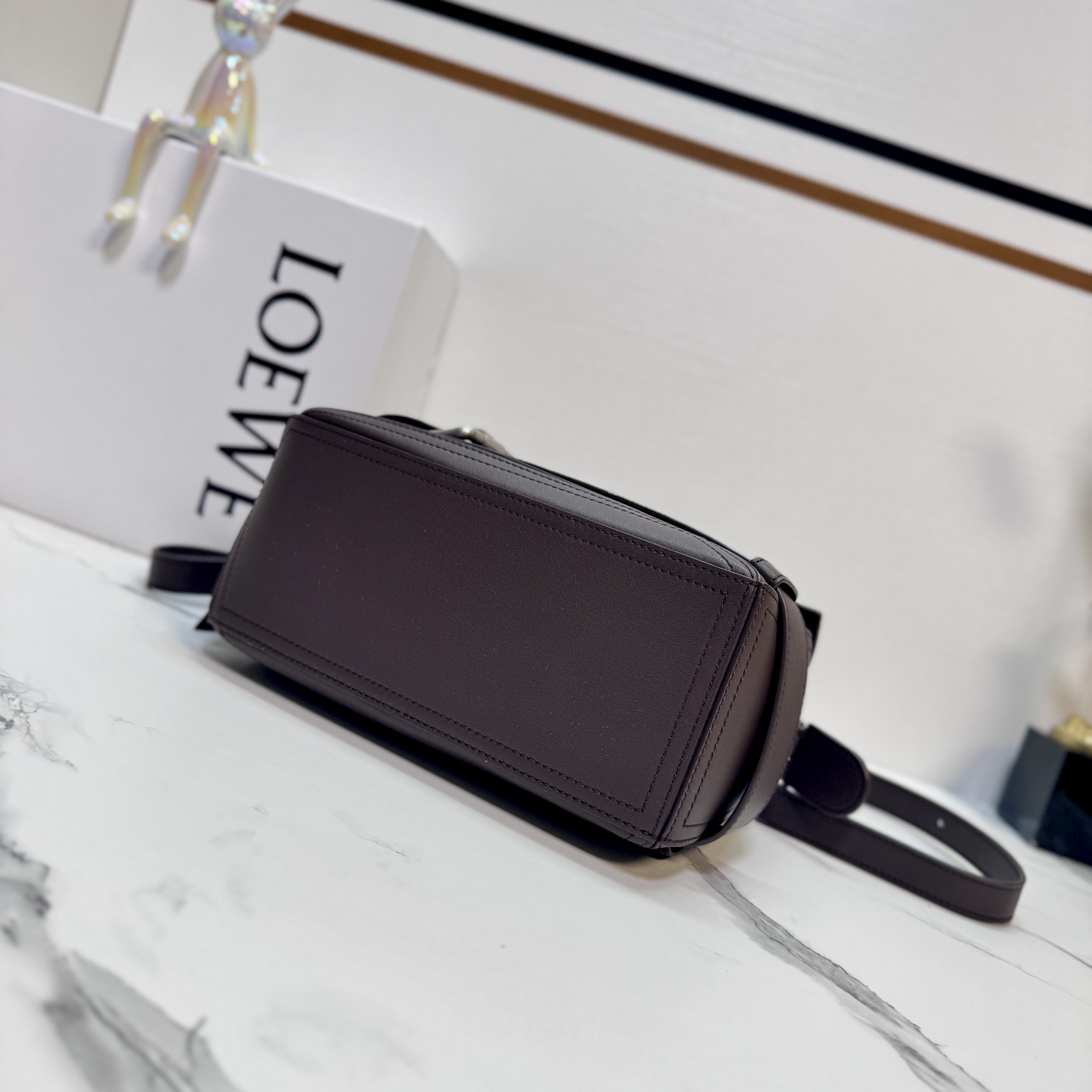 罗家🌟新款 🆕机车包 小号亮面牛皮革 Puzzle Biker 手袋Puzzle 以别具一格的几何线条勾