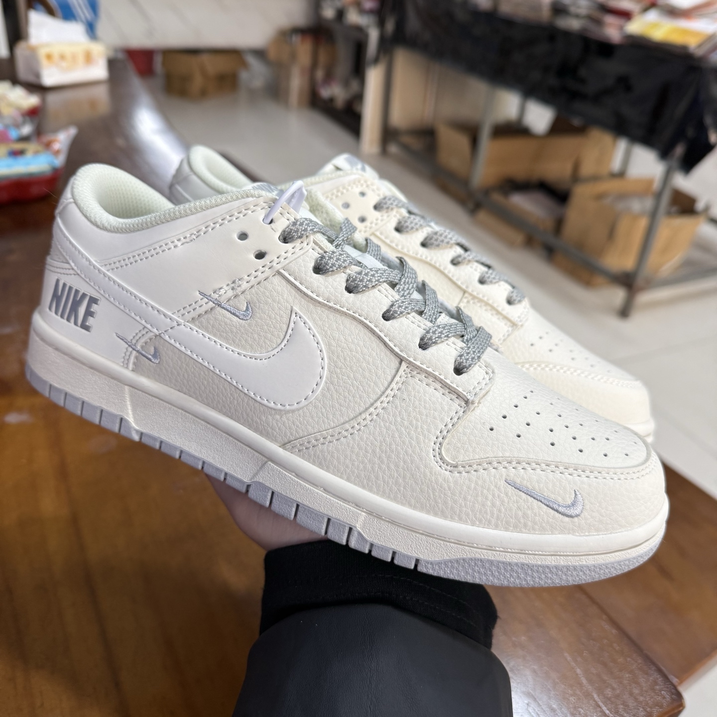 _dlV9s-JxMoAqLRL3bZUeMuRZHmh8zq3j9t49V3w