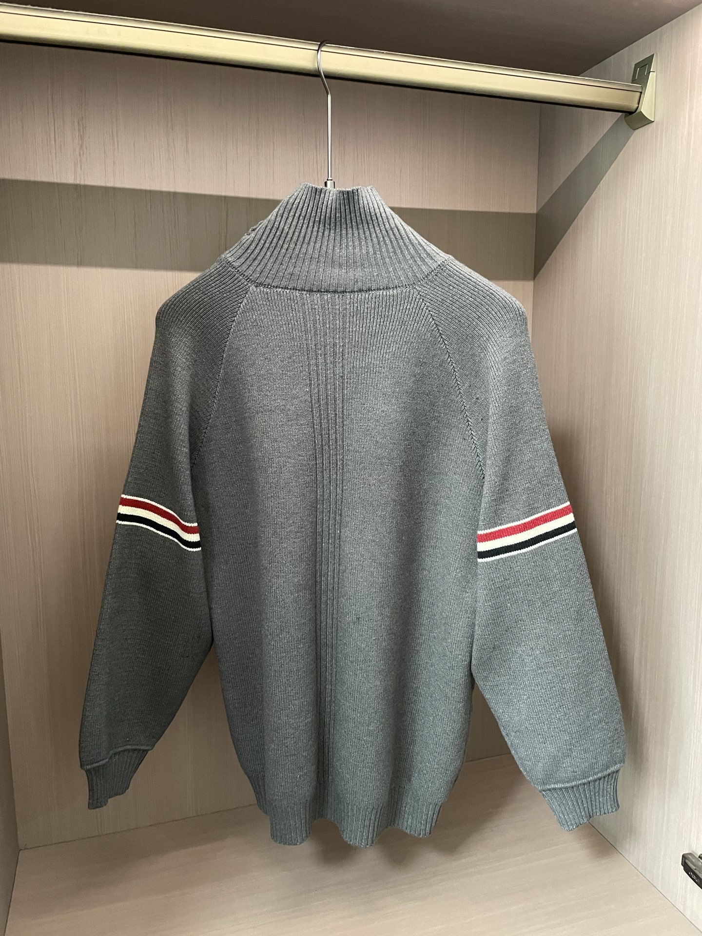 TB 2025秋冬，渠道的精品狠货！！！今年最好看的休闲羊毛衣闭眼入！甄选新西兰进口羊毛混纺面料满足各种