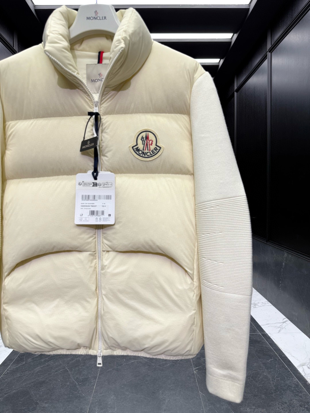 Moncler** 2025秋冬大标Logo刺绣厚款cardigan tricot拼接男士加厚加衬羊毛开