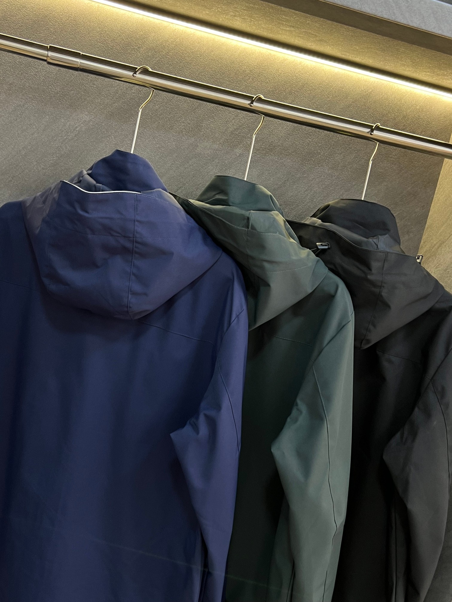 2022 Exclusive Custom Edition Men’s Suit with Gore-Tex Airproof Fabric - 图片 4