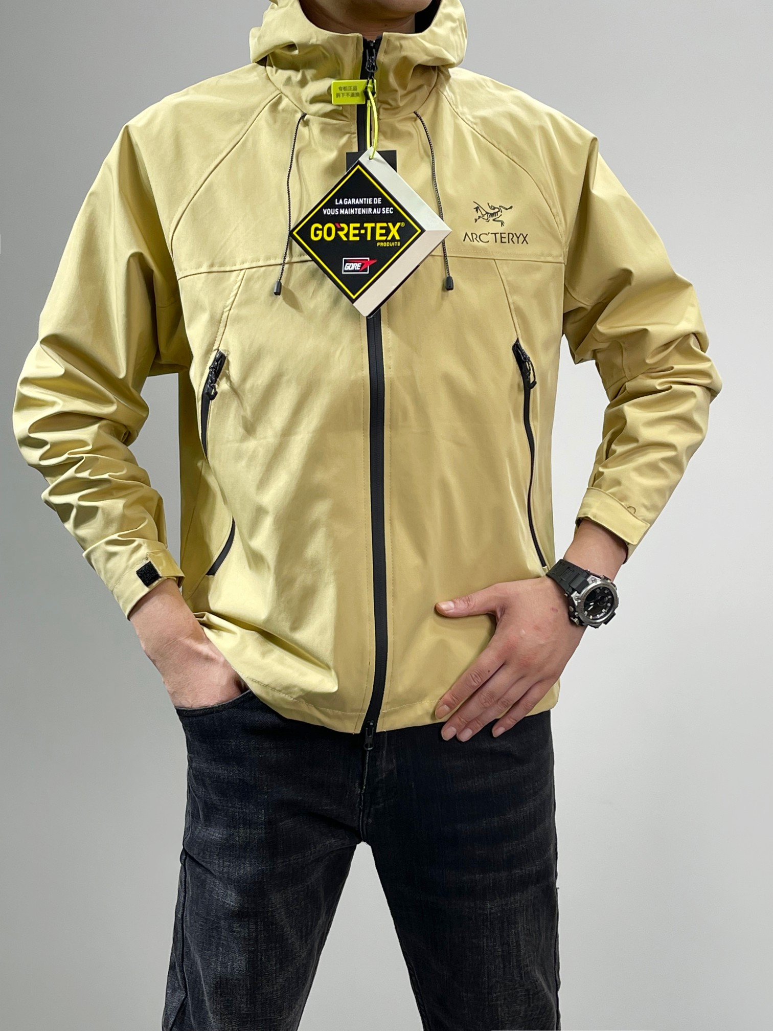 Arc’teryx Original Bird Gore-Tex Waterproof Soft-Shell Assault Suit – Features, Design, and Sizing - 图片 3