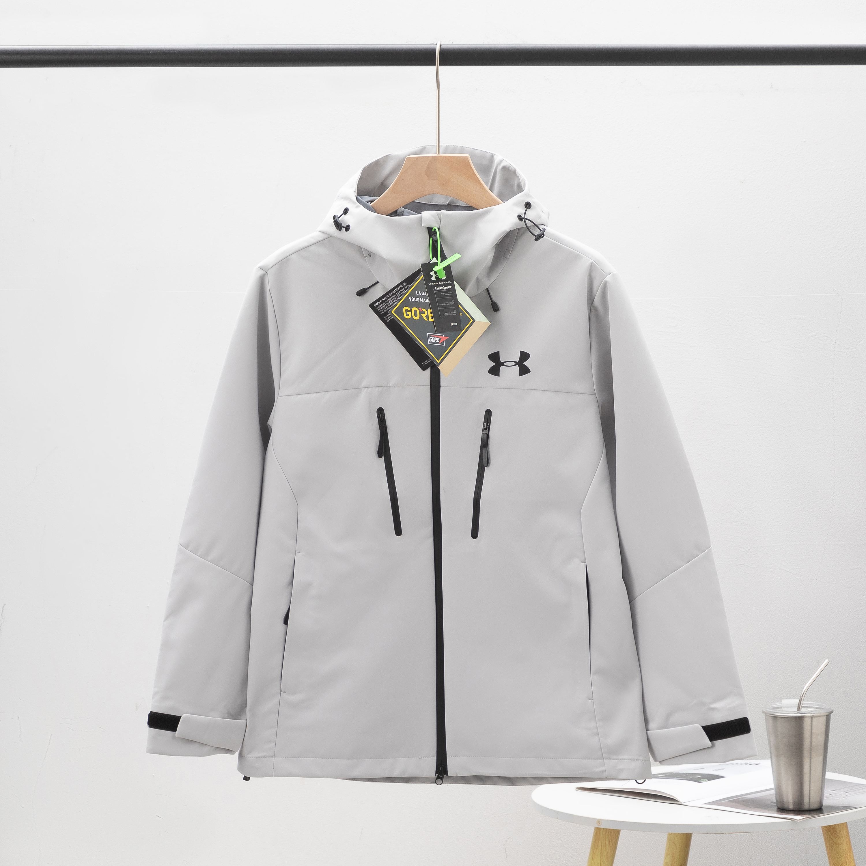 UA Andrema Recreational Assault Suit: Deluxe Design for Outdoor Comfort - 图片 2